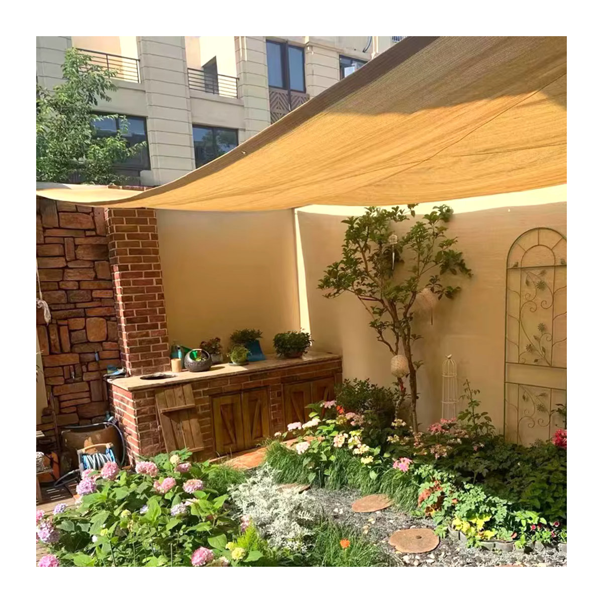 Tewango Sonnenschutz Netz aus HDPE Mesh in Grau, 200GSM UV-beständig für Balkon, Zaun, Pavillon und Pergola - Bild 2