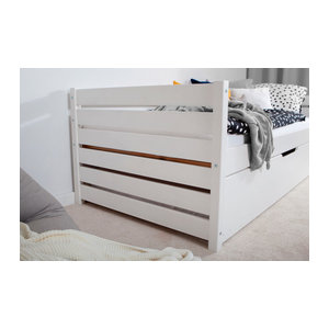 TICAA Schlafsofa Naomi mit Ausziehbett in Weiß, modern und minimalistisch