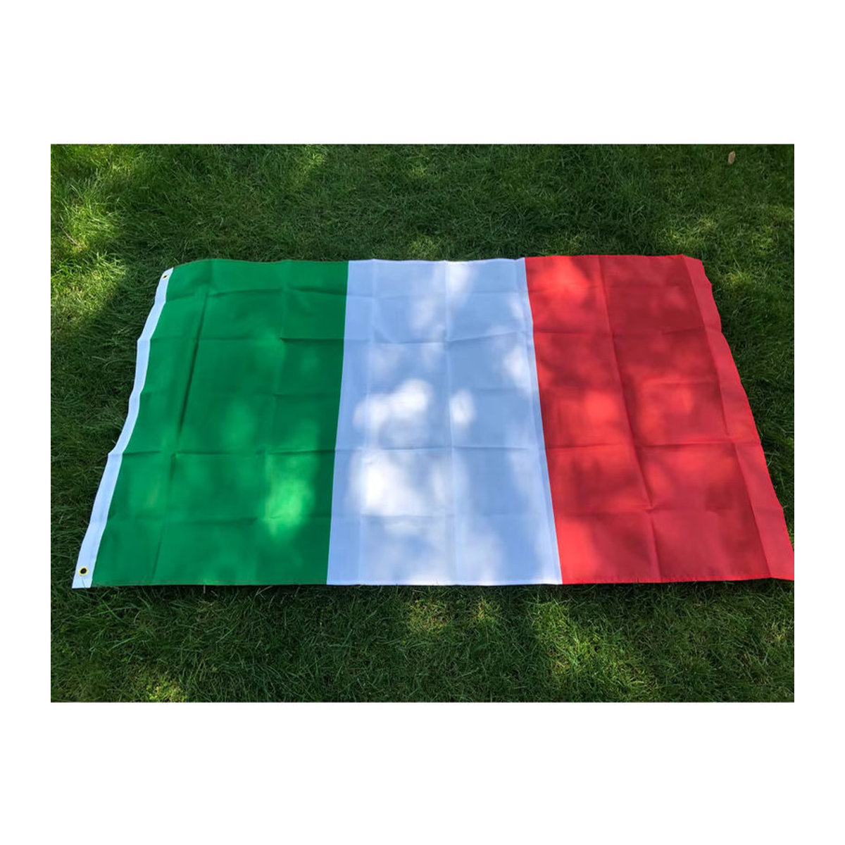 TIKI FLAGGE Italienische Nationalflagge als hängendes Banner in Mehrfarbig, B: 60 cm, H: 90 cm - Bild 3