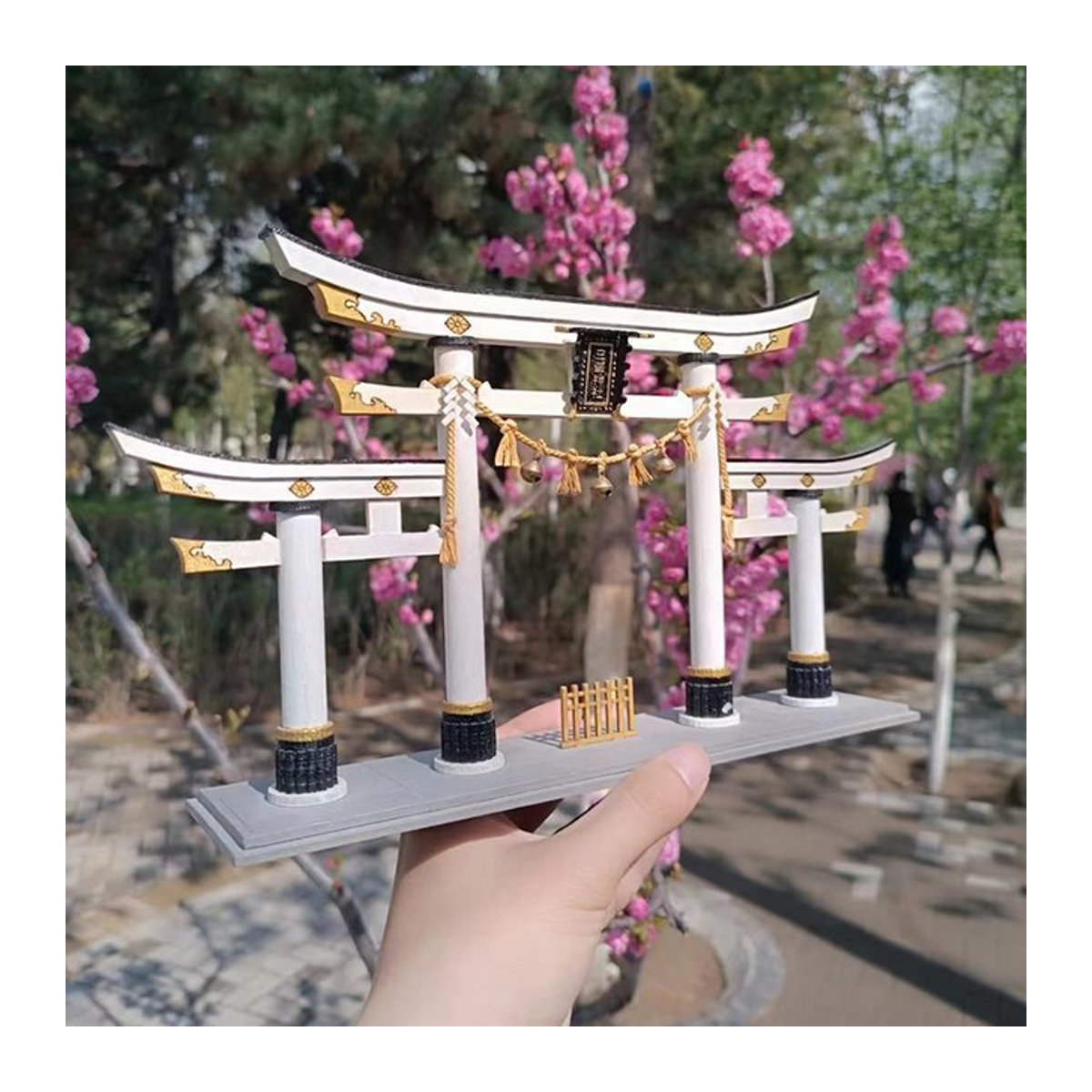 Tinamic DIY Holz Miniatur Modellbausatz Mitsumine Shrine Japanische Konstruktion 3D Puzzle Puppenhaus in Weiß - Bild 1