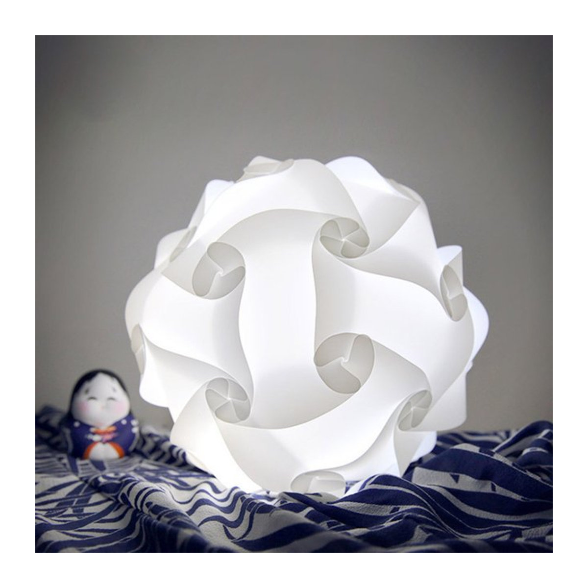 TITANFIRE ZK20 IQ Light Nordic Pendelleuchte in Weiß, moderne minimalistische Kugellampe aus Kunststoff - Bild 1