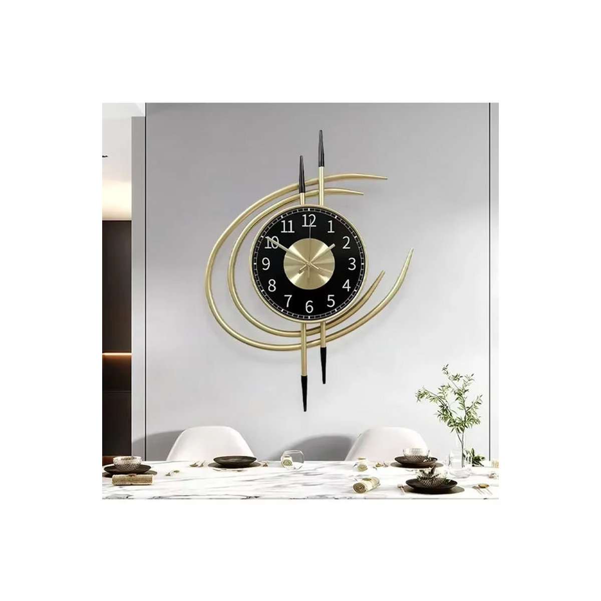 Tkuleda Storm Eye Moderne Wanduhr aus Metall, Geräuschlose Analoge Wanduhr in Schwarz und Gold, Geometrisches Design, Durchmesser: 54 cm - Bild 4