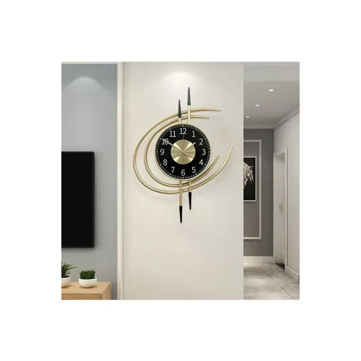 Tkuleda Storm Eye Moderne Wanduhr aus Metall, Geräuschlose Analoge Wanduhr in Schwarz und Gold, Geometrisches Design, Durchmesser: 54 cm - Bild 6