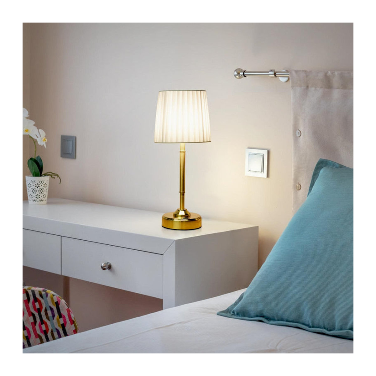 TOMTOP JMS LED Tischlampe mit Stoffschirm, kabellos wiederaufladbar, 3 Farbtemperaturen und dimmbar, Beige/Gold/Weiß - Bild 4