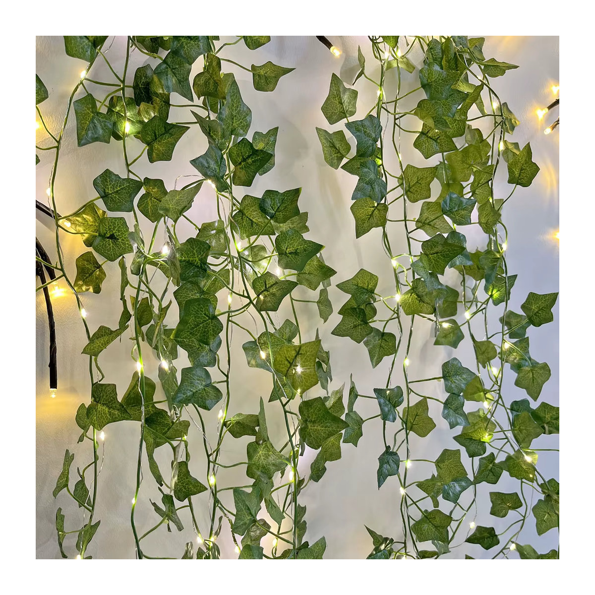 Topdii Solar LED Efeu-Lichterkette mit grünen Blättern für Garten und Dekoration - Bild 3