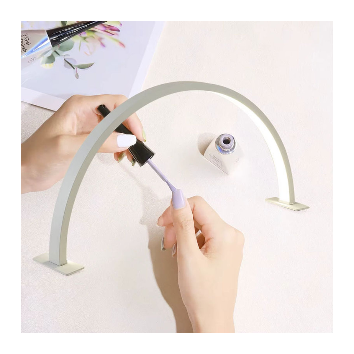 Topwinson LED Nagellampe mit USB-Anschluss für Nagelstudio und Stickerei in minimalistischem Design - Bild 3