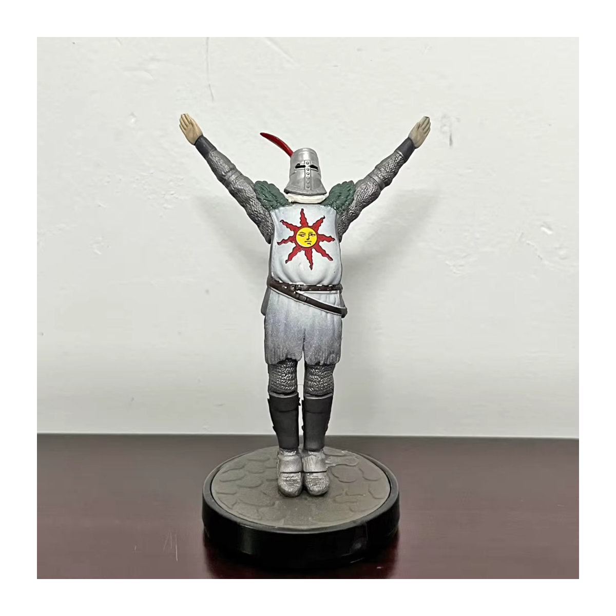 TOTAKU Dark Souls Sun Warrior Modellfigur aus Kunststoff, mehrfarbig - Bild 4