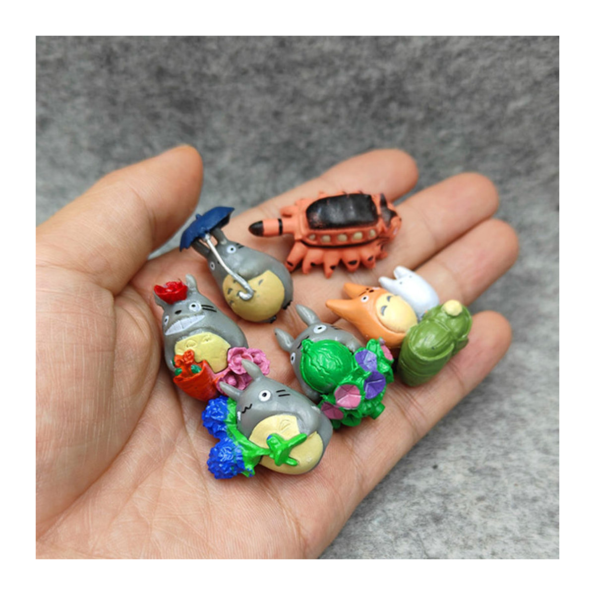 Totoro Anime Figur aus Kunststoff als bunte Mini Statue für Garten, Aquarium oder Zimmer Dekoration - Bild 1