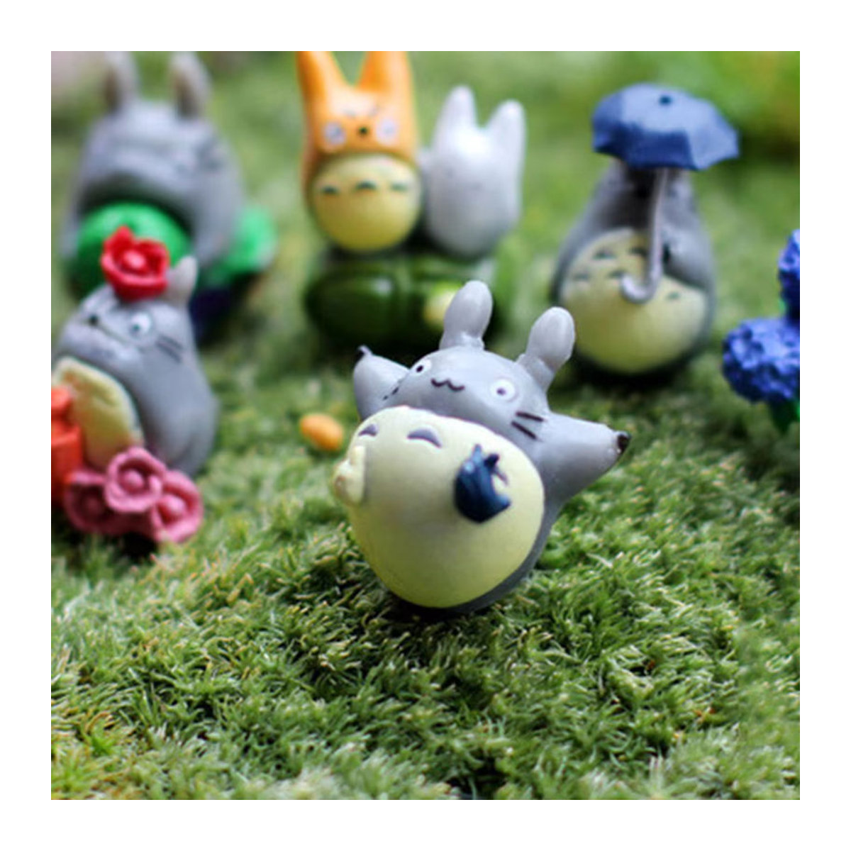 Totoro Anime Figur aus Kunststoff als bunte Mini Statue für Garten, Aquarium oder Zimmer Dekoration - Bild 4