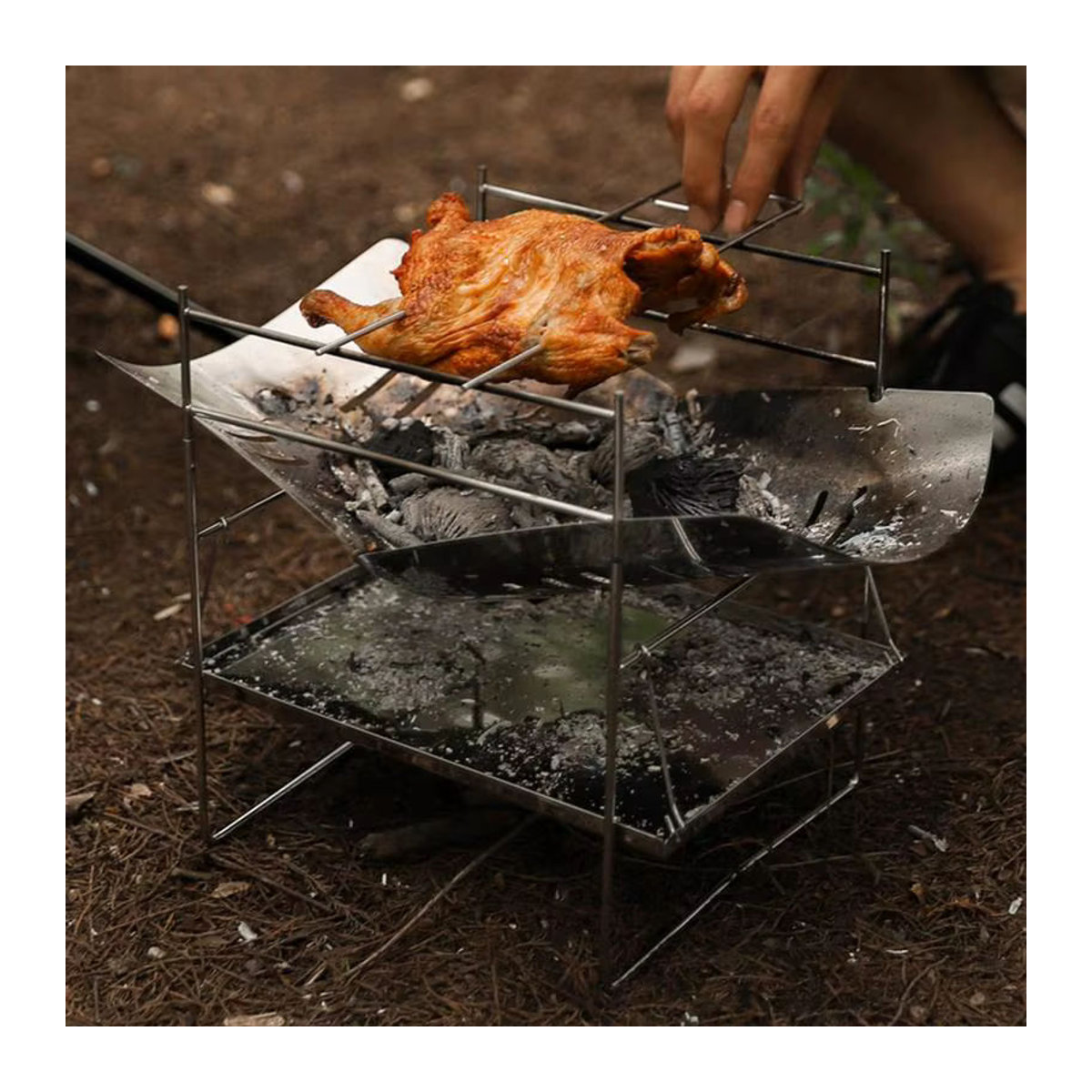 Tragbarer Camping-Grill aus Edelstahl mit klappbarem Holzofen für das Lagerfeuer im Freien - Bild 2