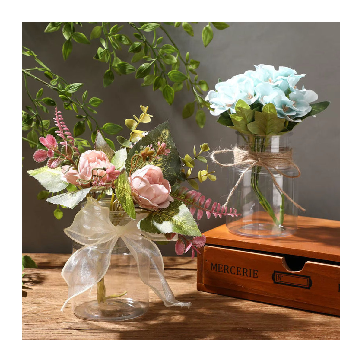 Transparente zylindrische Kunststoffvase für Schnittblumen und Tischdekoration zur Hochzeit oder für dein Zuhause - Bild 5