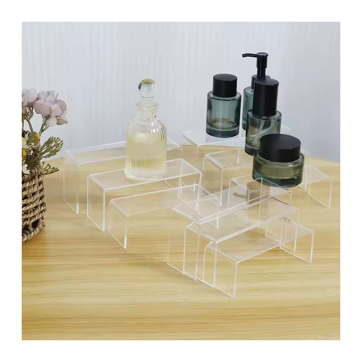 Transparenter Acryl-Ausstellungsständer für Schmuck, Kosmetik und Modelle, Rechteckig, Minimalistisches Design - Bild 5