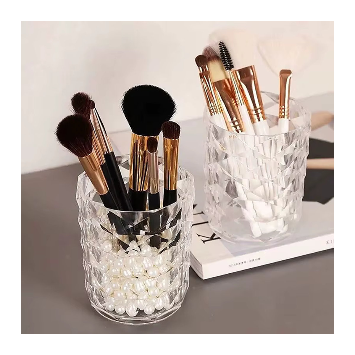 Transparenter Acryl Make-up Pinsel Halter Organizer aus Kunststoff für Schminkzubehör und Kosmetik in Kristall-Optik - Bild 2