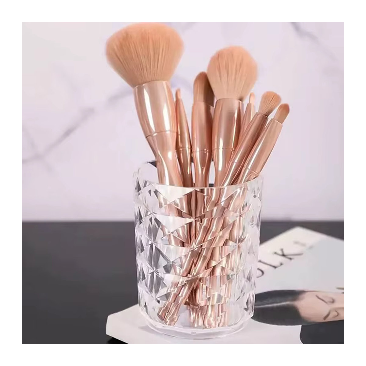 Transparenter Acryl Make-up Pinsel Halter Organizer aus Kunststoff für Schminkzubehör und Kosmetik in Kristall-Optik - Bild 3