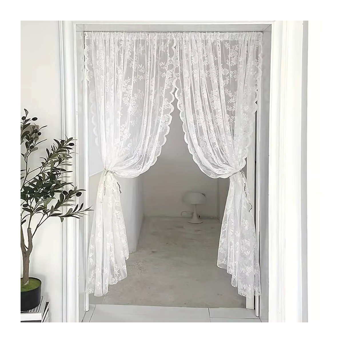 Transparenter Fenstervorhang mit floraler Spitze in Weiß, B: 150 cm, H: 200 cm - Bild 2