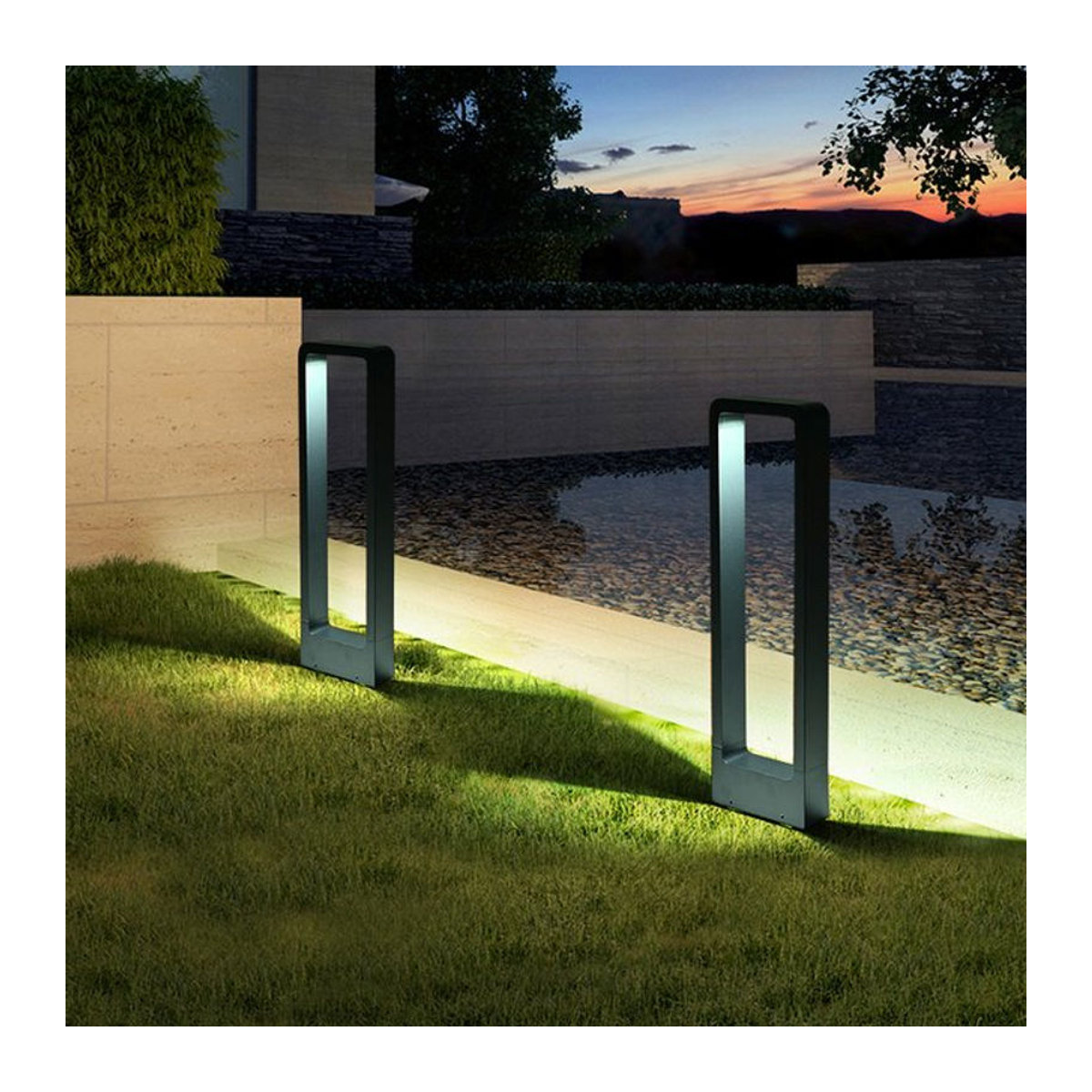 TRAZOS LED Außenstrahler aus Aluminium in Schwarz mit warmweißem Licht, IP54 Outdoor Gartenlampe 6W, Höhe: 80 cm - Bild 1