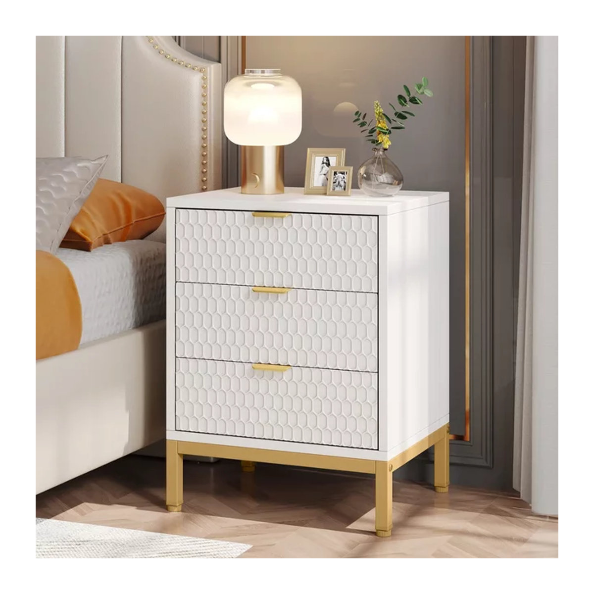 Tribesigns Moderner Nachttisch in Weiß mit 3 Schubladen und geometrischem Design, Höhe: 65,53 cm - Bild 1