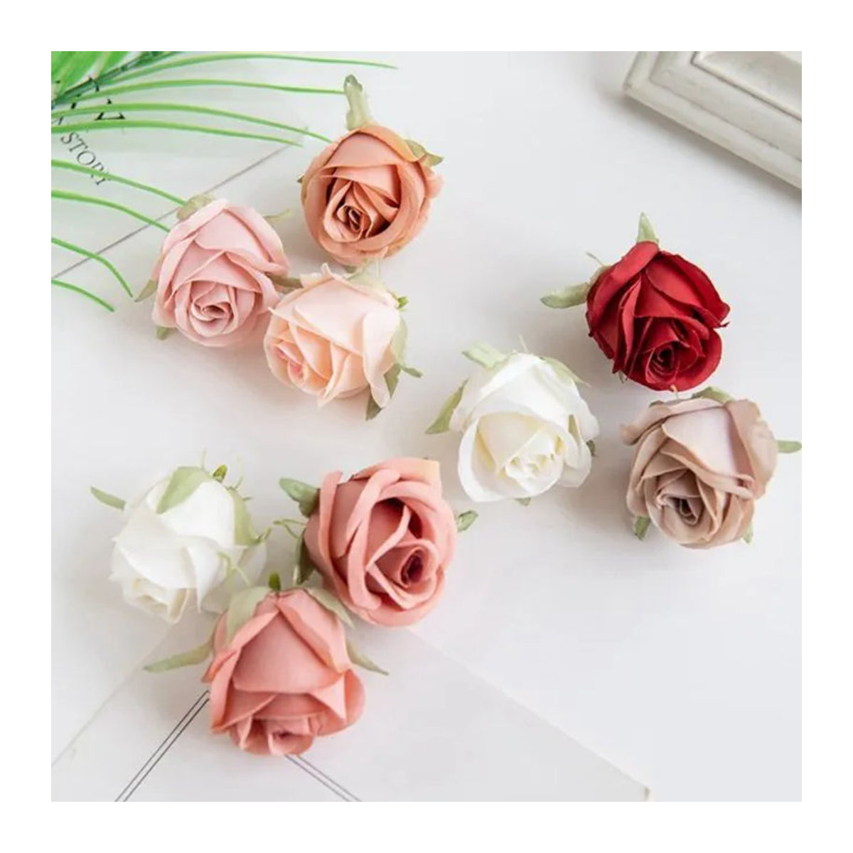 TTCY Künstliche Rosenköpfe aus Textil in Mehrfarbig für Hochzeiten und DIY-Dekorationen, 30 Stück - Bild 1