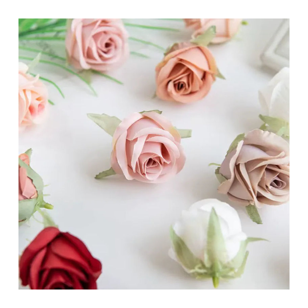TTCY Künstliche Rosenköpfe aus Textil in Mehrfarbig für Hochzeiten und DIY-Dekorationen, 30 Stück - Bild 6