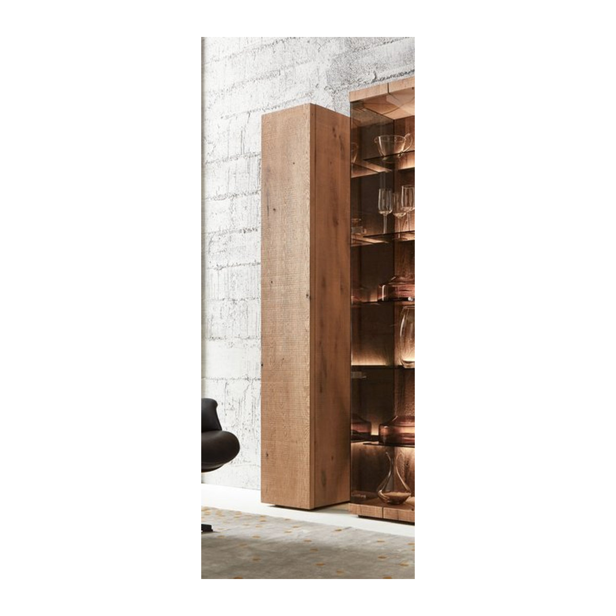 TV-Schrank Hartmann Vara aus Massivholz in Eiche Natur Braun mit Drehtüren und modernem Design - Bild 1