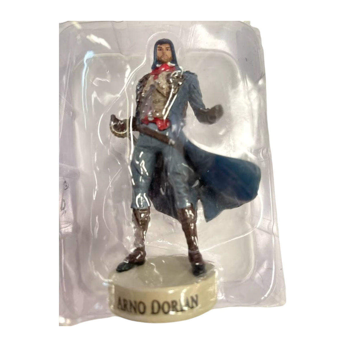 Ubisoft Assassin's Creed Arno Dorian Sammlerfigur aus Kunstharz, handbemalt, mehrfarbig, Höhe: 10 cm - Bild 2