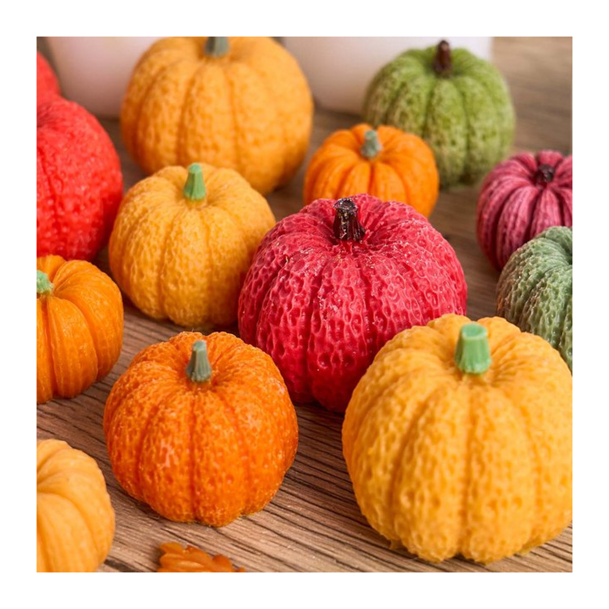 UDOCOOL Halloween Kürbis Silikonform für DIY Duftkerzen, Seife und Gips für deine Wohnkultur, Orange/Mehrfarbig - Bild 1