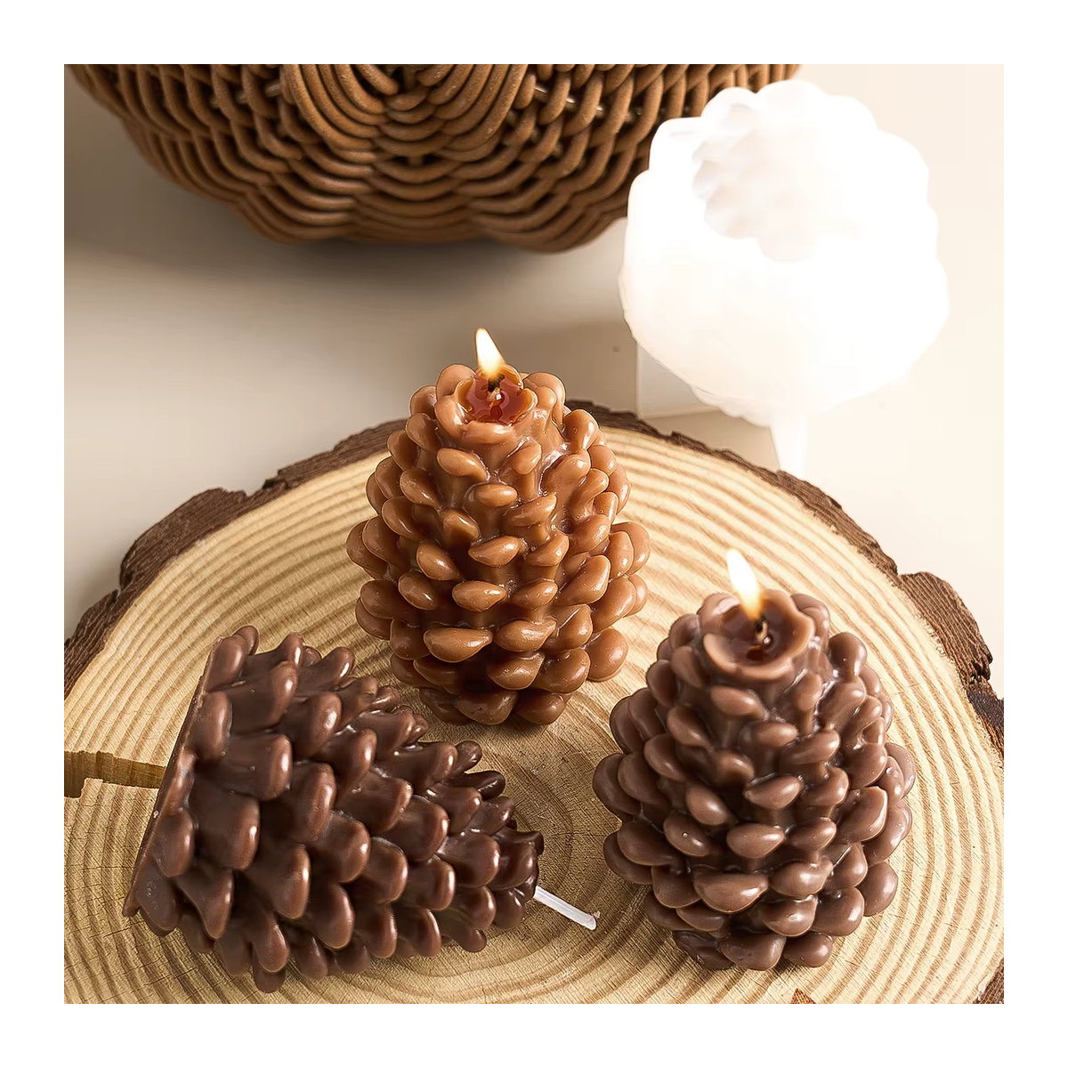 UDOCOOL Silikon Kerzenform Tannenzapfen für DIY Weihnachtsdeko und Aromatherapie in Braun - Bild 3