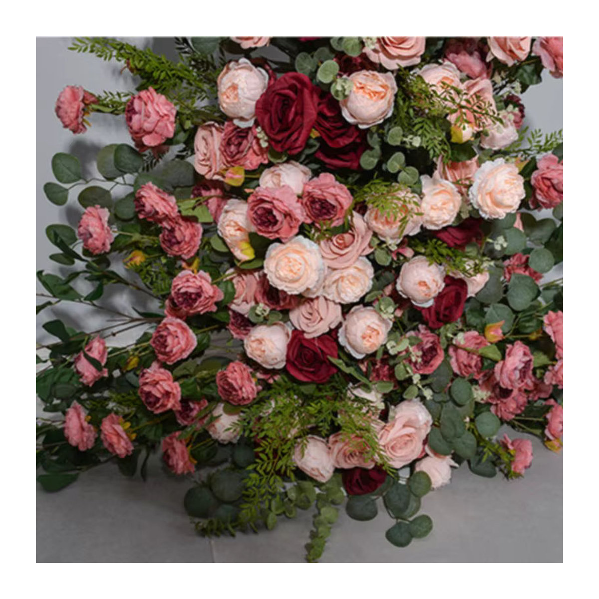 Uflower Künstliches Blumenarrangement mit Rosen und Pfingstrosen in Rot, Rosa und Grün für Hochzeitsdekoration und Event-Bühnen - Bild 4