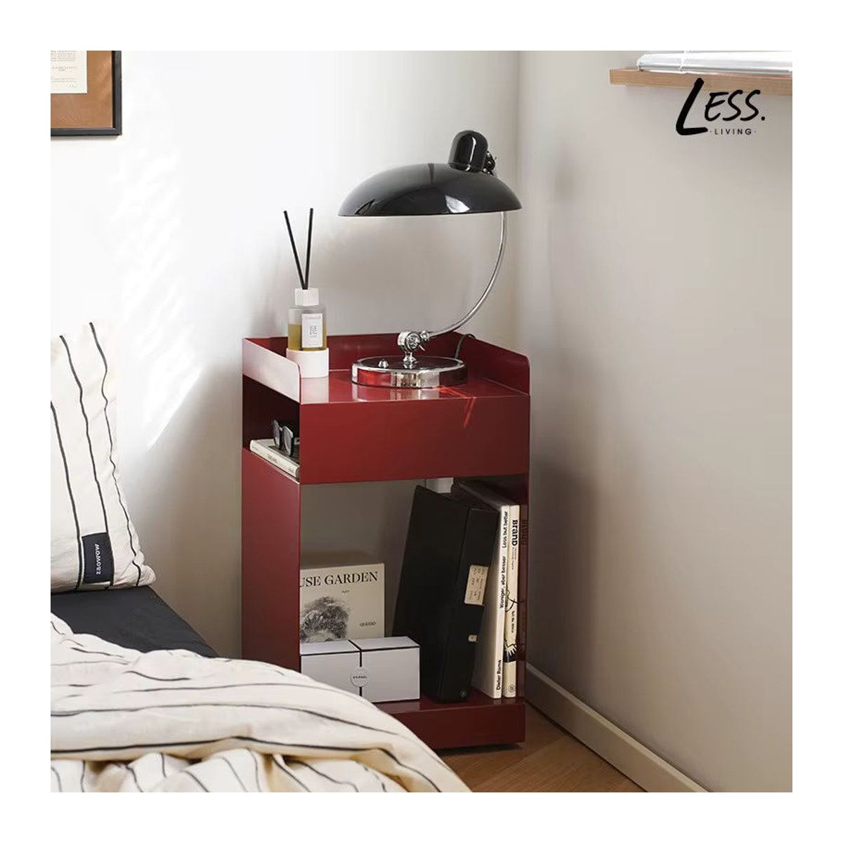 UOSU Skandinavischer Beistelltisch aus Metall in Schwarz oder Rot mit Ablagefunktion für Wohnzimmer und Schlafzimmer - Bild 2