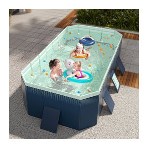Verschleißfester PVC-Pool in Blau für den Außenbereich als nicht aufblasbares Klapp-Planschbecken für Kinder