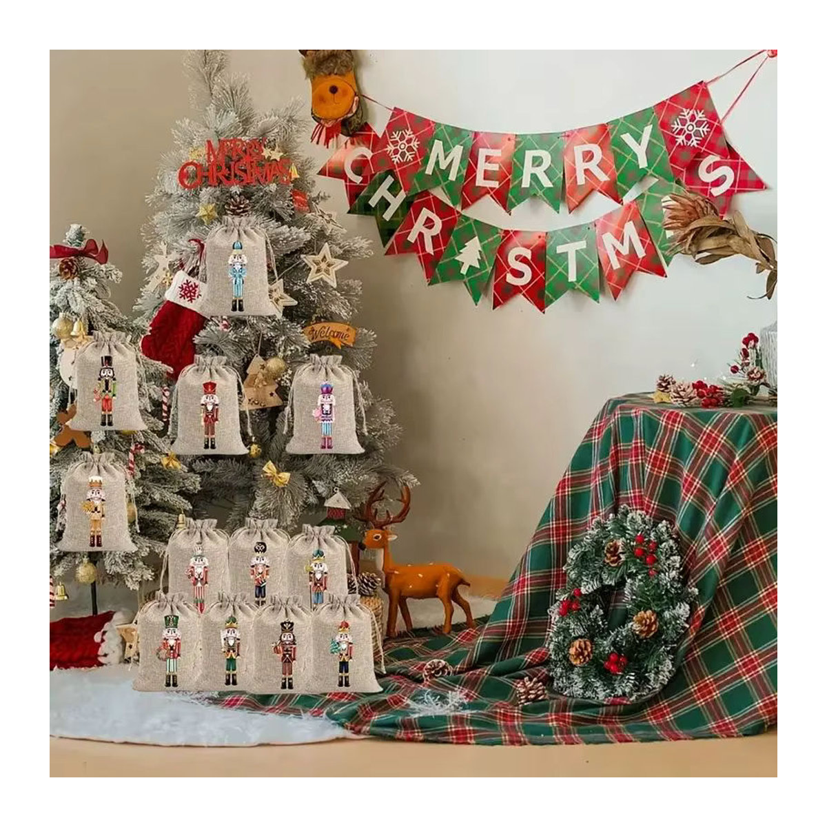 VIKAMA 12-teiliges Set Weihnachts-Süßigkeitentüten aus Leinen mit Nussknacker-Design in Beige, rustikale Geschenkbeutel für Weihnachtsgeschenke - Bild 3