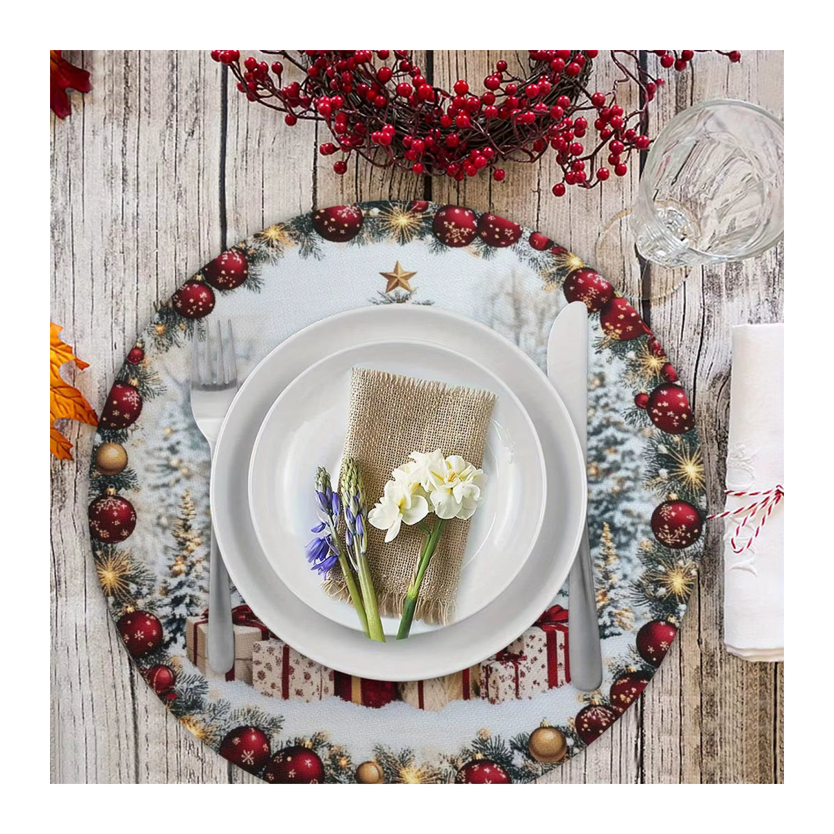 VIKAMA 4-teiliges Weihnachts-Tischset-Set mit Schneeszene, Weihnachtsbäumen und Geschenken in Rot, Weiß und Grün - Bild 2