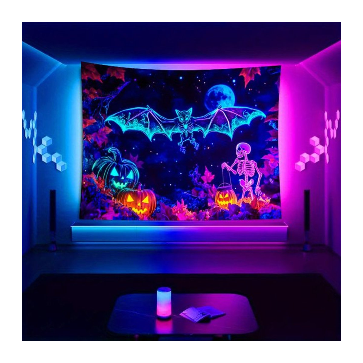 VIKAMA Halloween Wandteppich mit Fledermaus, Kürbis und Totenkopf im Dunkeln leuchtenden Design, mehrfarbig, B/H: 180 x 150 cm - Bild 1