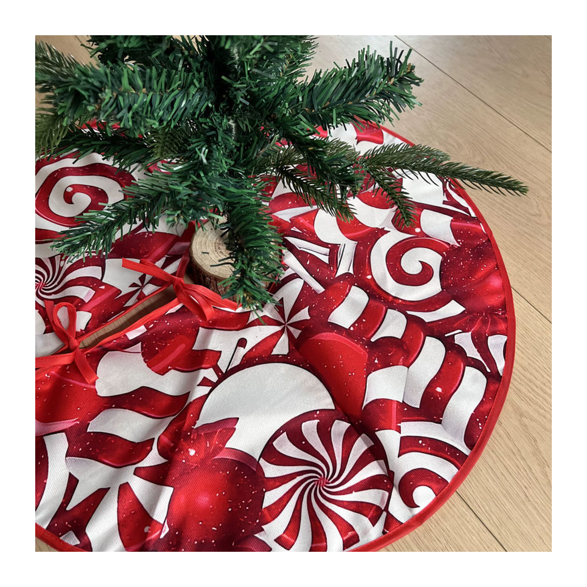 VIKAMA Weihnachtsbaum Rock mit Candy Cane Muster in Rot und Weiß - Bild 4