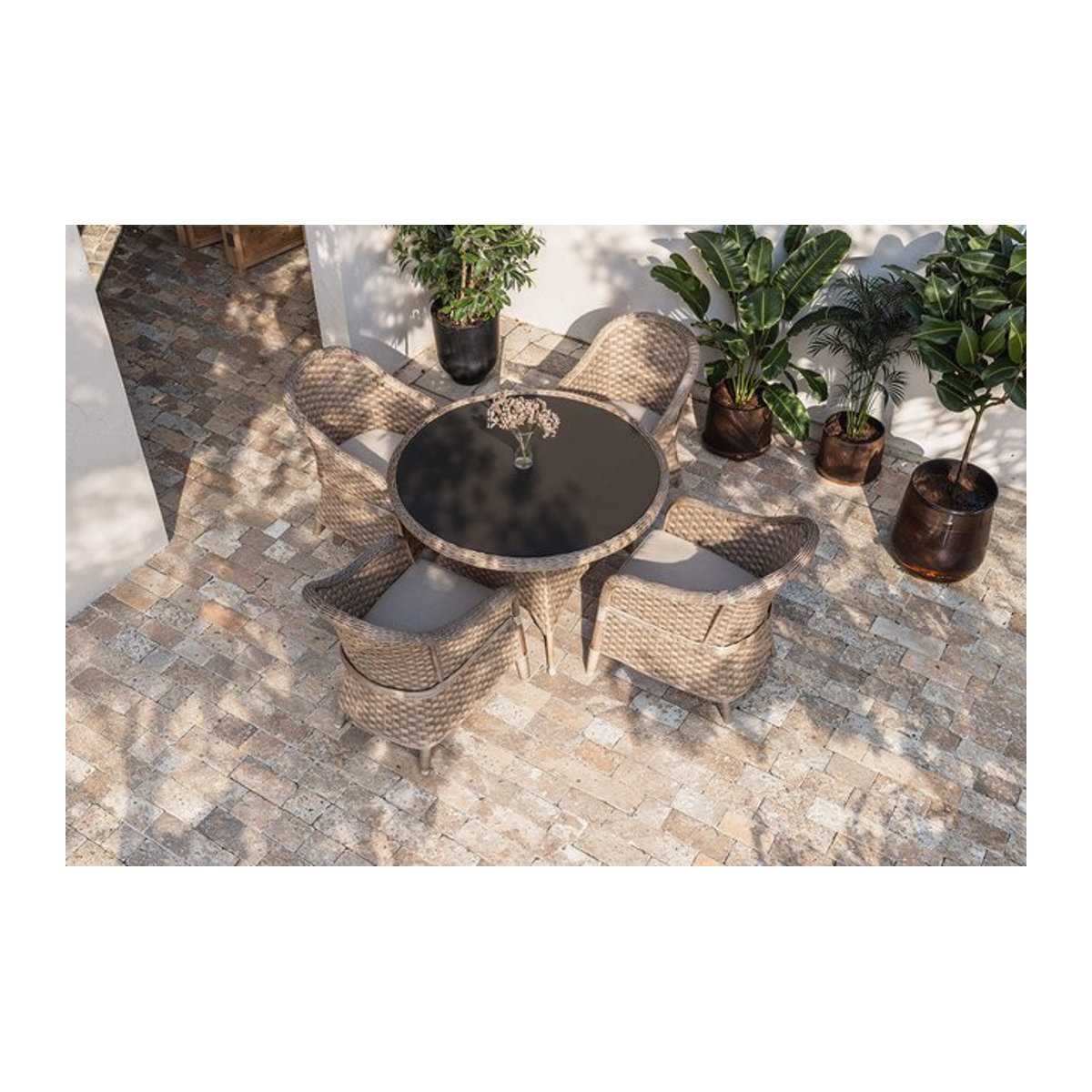 Villana Valento Garten-Essgruppe aus Polyrattan und Aluminium in Natur/Schwarz mit rundem Tisch Ø 120 cm und 4 Sesseln - Bild 1