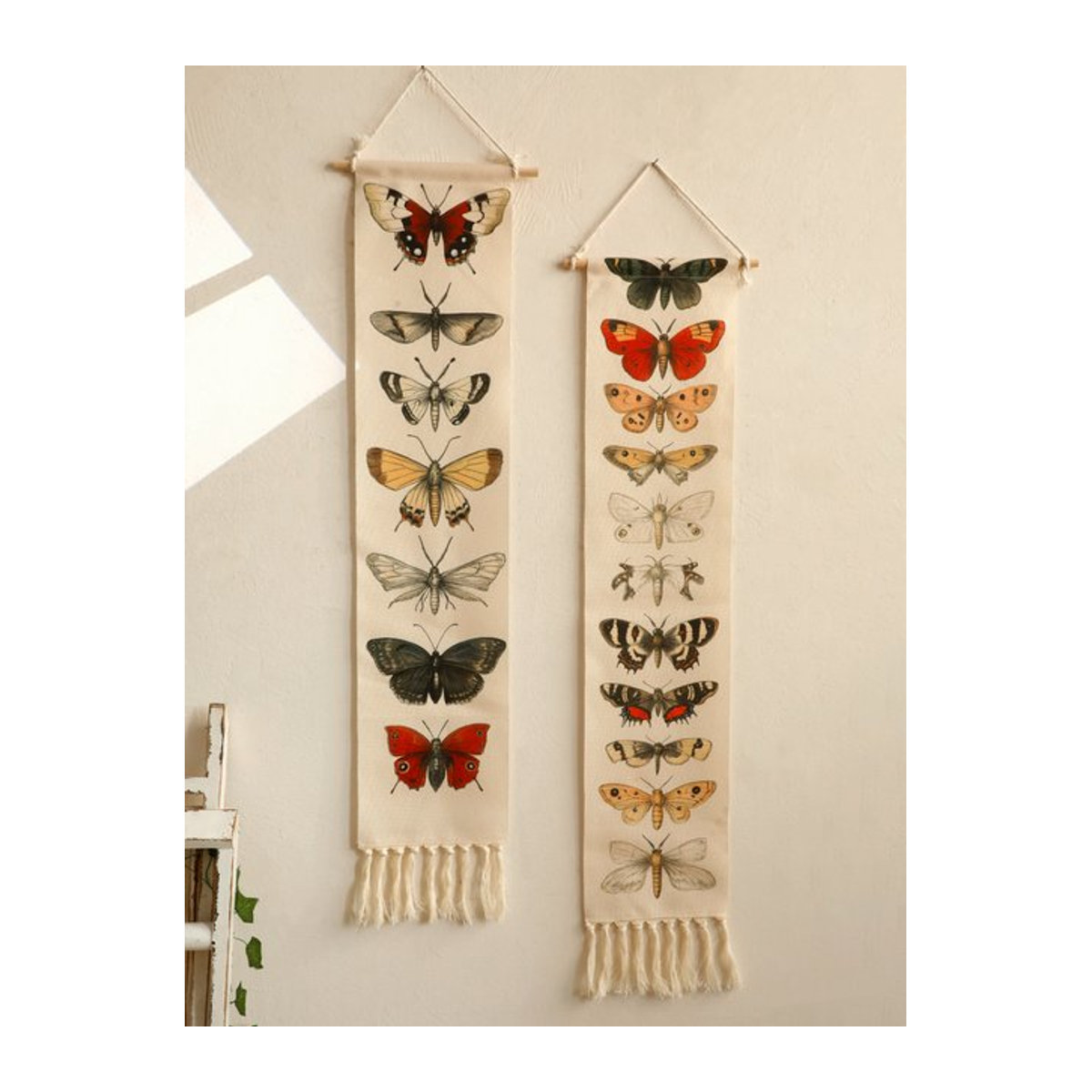 Vintage Boho Butterfly Moth Wandteppich aus Baumwolle mit Quasten, mehrfarbiges Textil-Wandbanner im Animal-Print für dein Wohnzimmer oder Schlafzimmer - Bild 1
