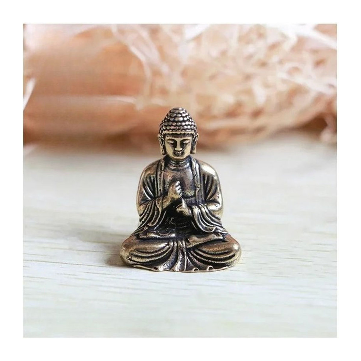 Vintage Buddha Statue aus Messing in Gold als dekorative Skulptur für Schreibtisch und Büro - Bild 1