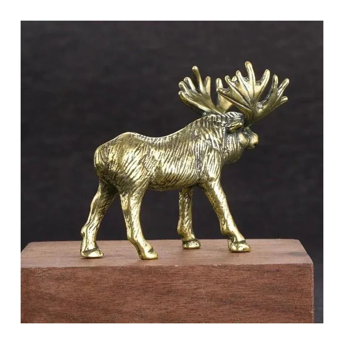 Vintage Elch Statue aus massivem Messing in Gold als dekorative Tierfigur für Schreibtisch und Tischdekoration - Bild 1
