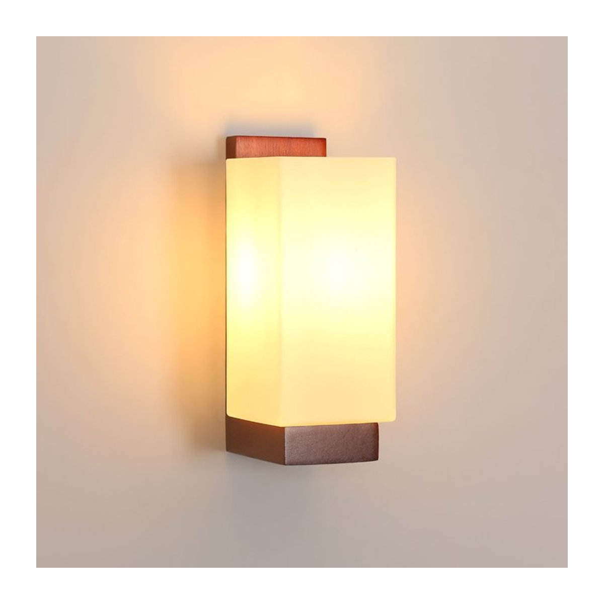 Vintage Innenwandleuchte aus Holz und Glas in Braun mit E27 Fassung für ein minimalistisches Retro-Design - Bild 1