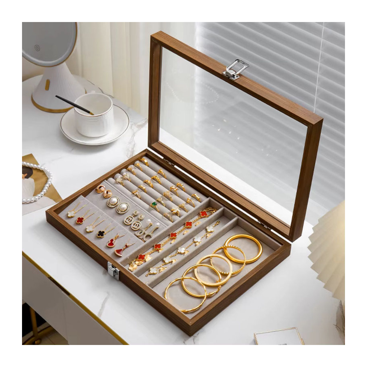Vintage Schmuckbox aus Holz in Braun oder Beige als staubdichte Vitrine für Ringe, Halsketten, Ohrringe und Armbänder - Bild 4