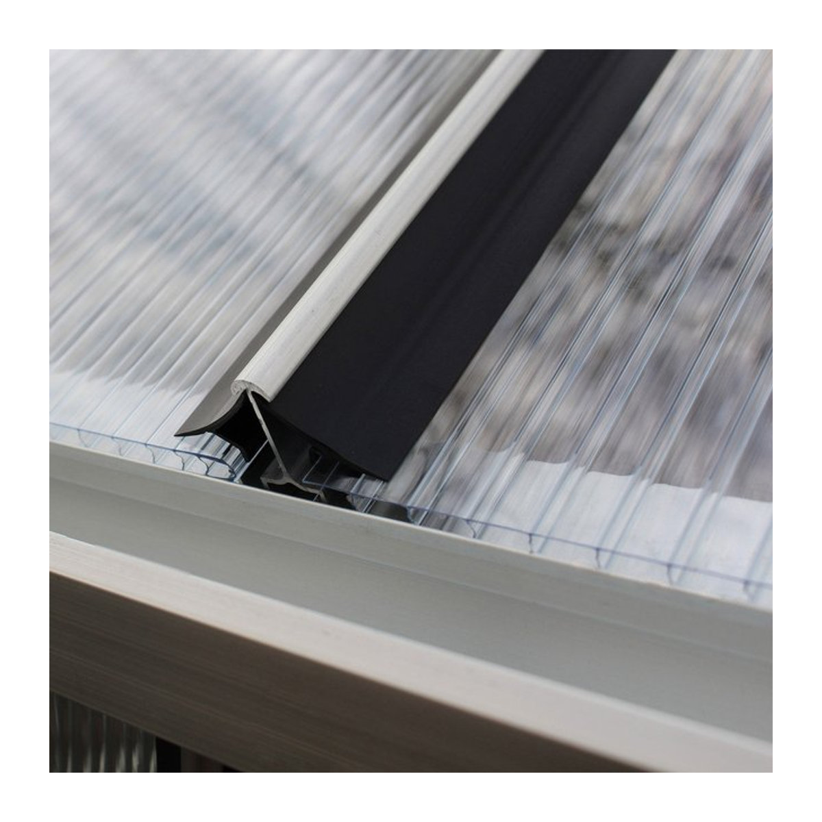 Vitavia Windsicherung für Gewächshausplatten aus Gummi, schwarz, 6 mm, HKP (8300/9900/11500) - Bild 1