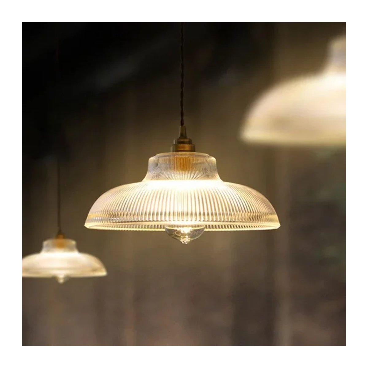 WADBTY Retro-Pendelleuchte aus Glas in Grün für Wohnzimmer, Schlafzimmer und Esszimmer - Bild 1