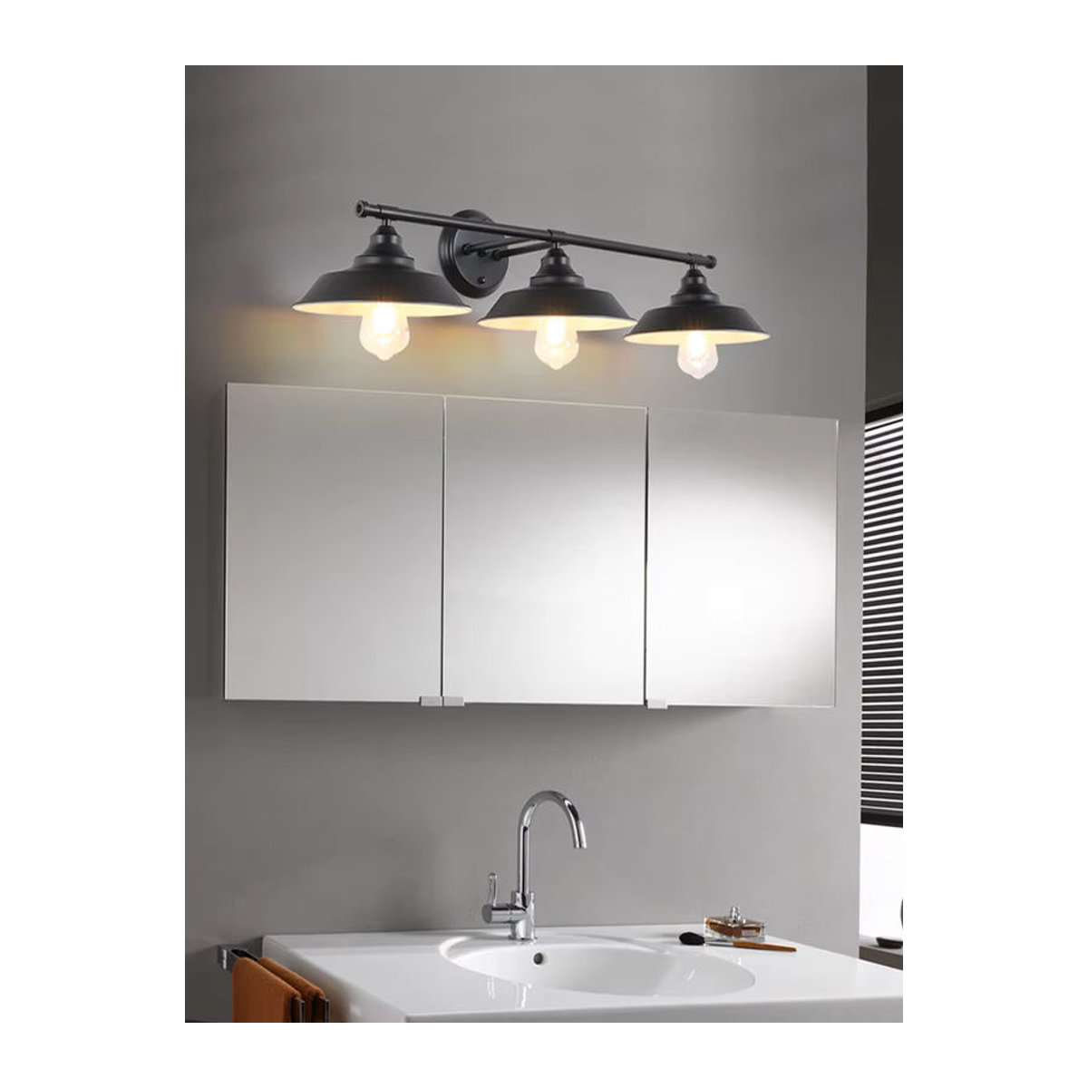 Wandlampe im Retro-Industrie-Stil von wecus aus Metall in Schwarz - Bild 4