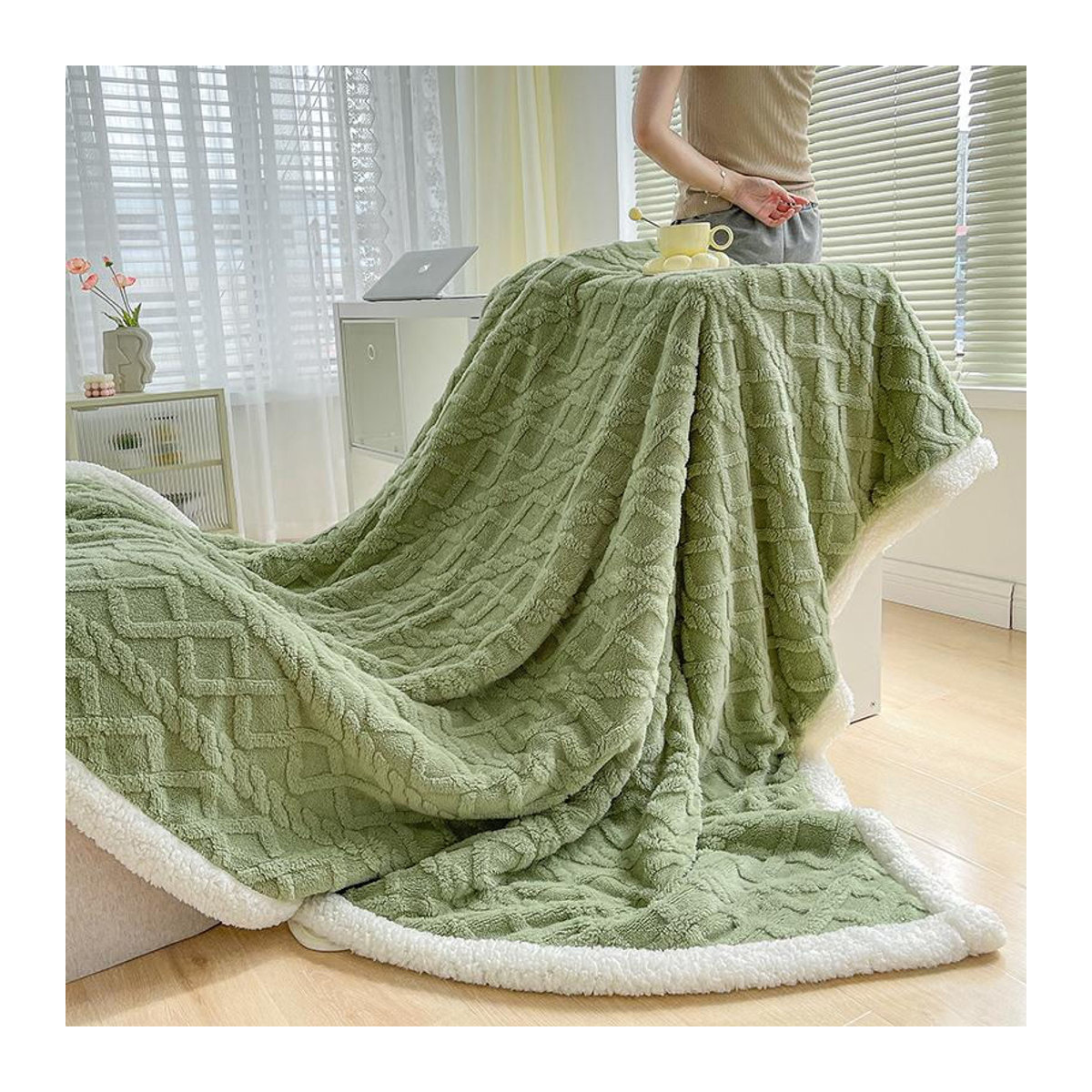 Warme Winterdecke aus doppelseitigem Flaumplüsch mit 3D-Jacquard-Design in Gelb, B x H: 100 x 150 cm - Bild 6