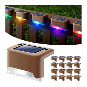 Wasserdichte Solar-LED-Schrittleuchten für Deck, Terrasse und Garten in Braun