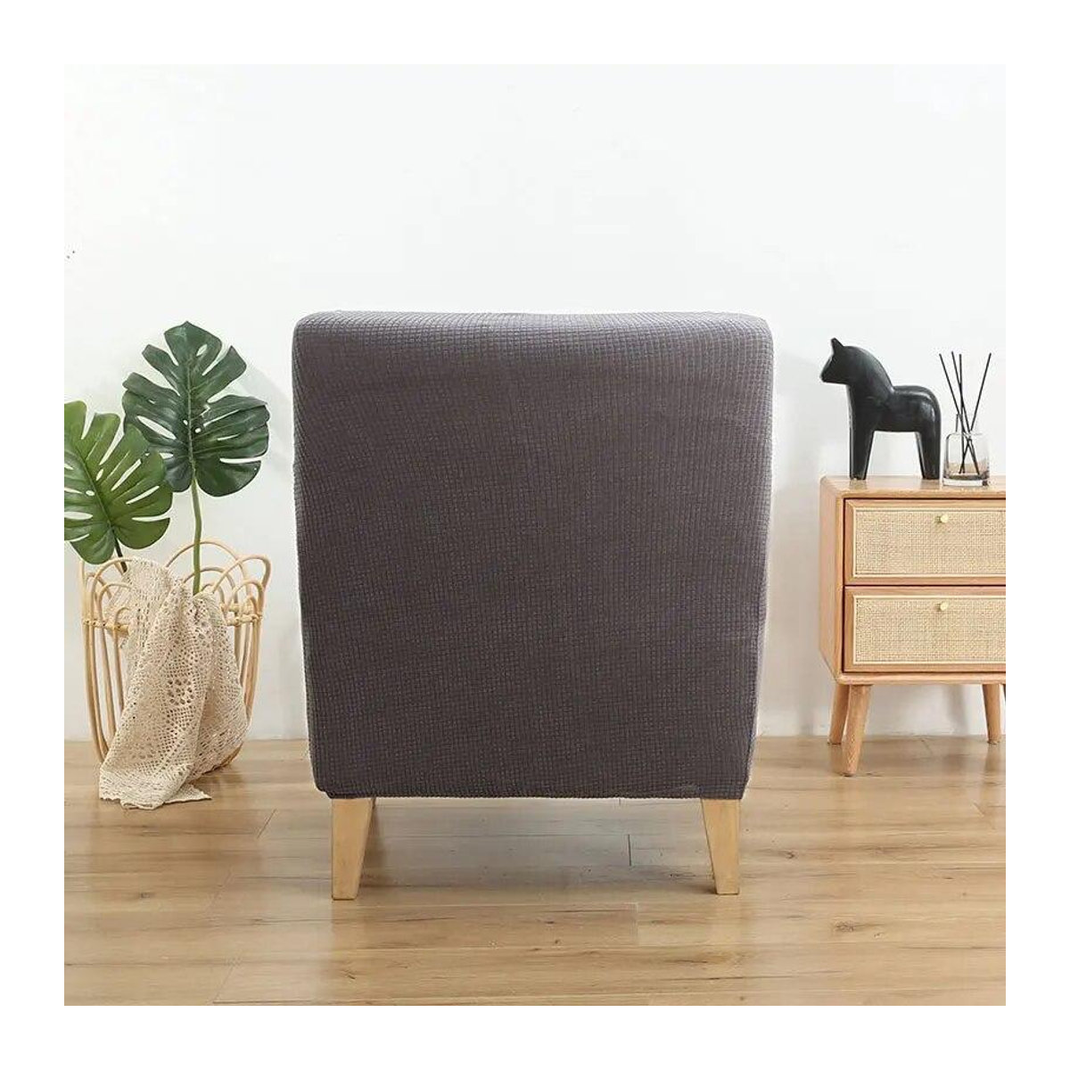 Wasserdichter Einzelsofabezug von A Family Of Home Textiles in Grau mit Karomuster, elastischer und rutschfester Sesselbezug für dein Wohnzimmer - Bild 1