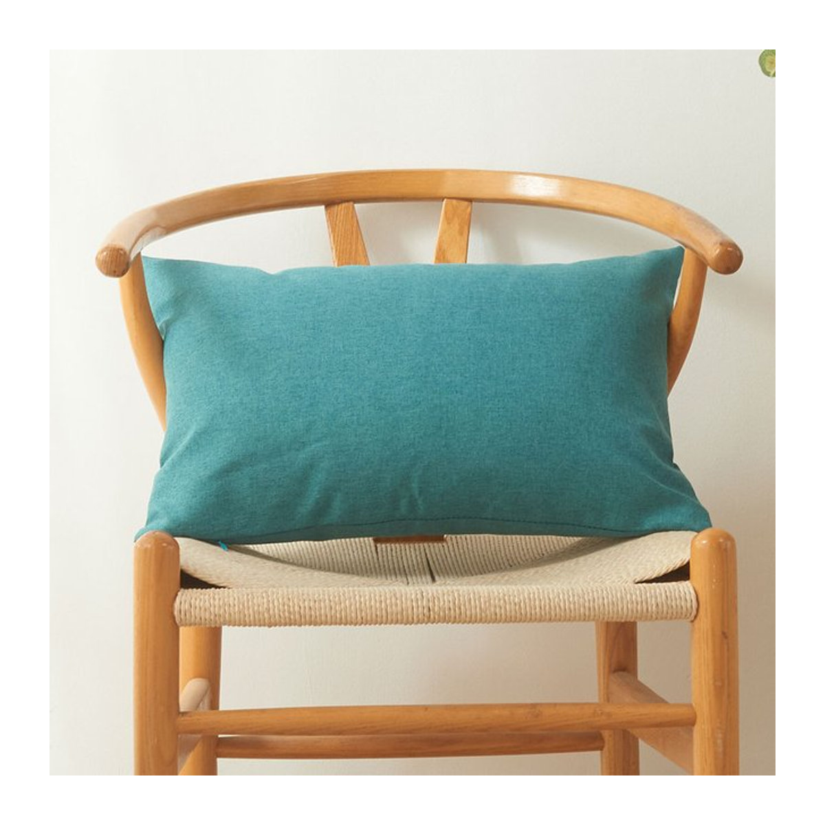 Wasserdichter und atmungsaktiver Kissenbezug im Japan-Stil von CANIRICA für dein Sofa, B/H: 50 x 30 cm, Farben: Grün und Blau - Bild 1