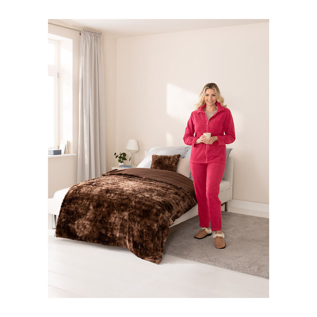 Wedolina Hausanzug Hanne in Rot und Rosa - Bild 3