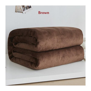 Weiche Fleece Decke von WHQ Home Decoration in Braun, 50 x 70 cm