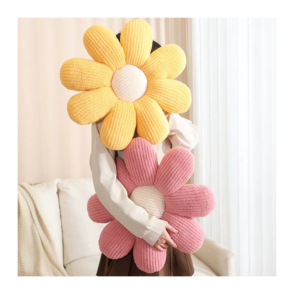 Weiches Gänseblümchen Plüschkissen in Rosa und Mehrfarbig als dekoratives Sitzkissen für Sofa und Stuhl - Bild 2